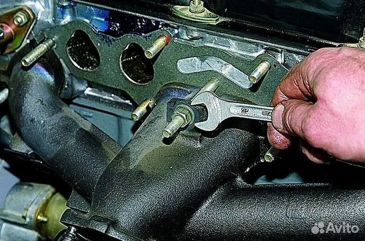 Замена коллектора Renault Logan 2012-2018