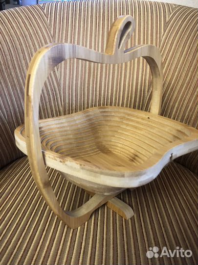 Фруктовница ваза деревянная