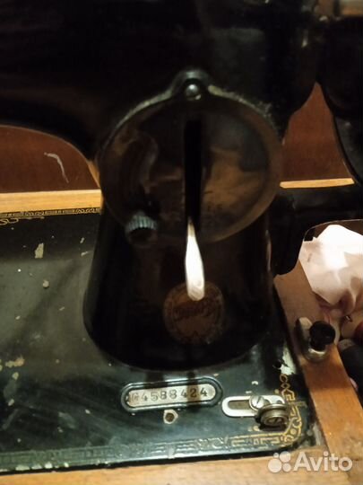 Швейная машина ручная СССР