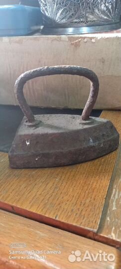 Утюги старинные