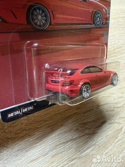 Hot Wheels Premium Mercedes C63 AMG