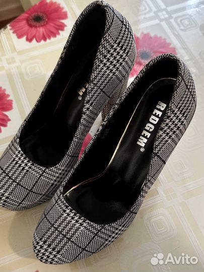 Туфли женские 37 размер б/у