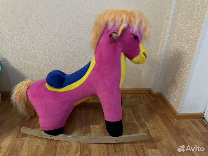 Качалка лошадь