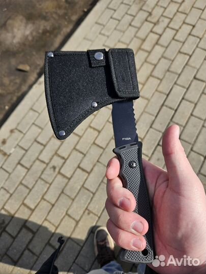 Топорик туристический