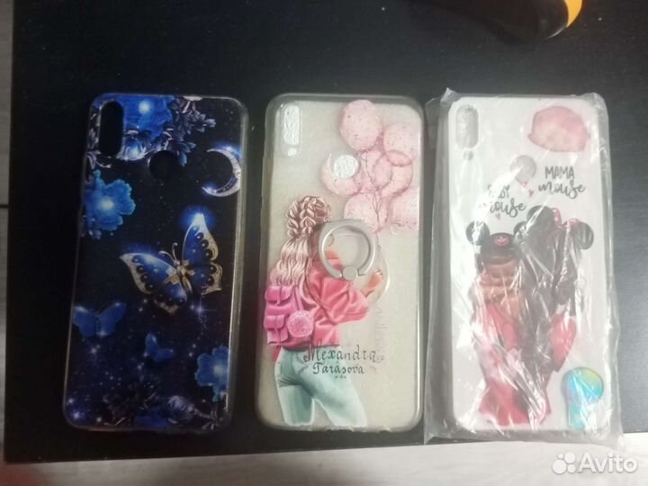 Чехлы на телефон