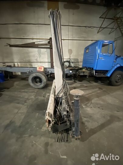 Кран манипулятор