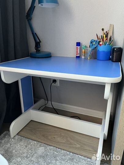 Детский стол и стул