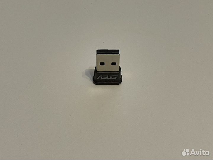 Bluetooth адаптер - Asus BT400