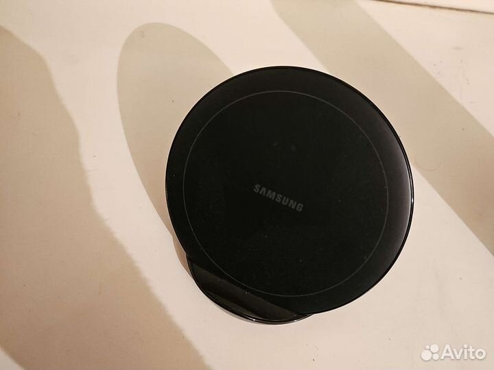Без проводная зарядка Самсунг