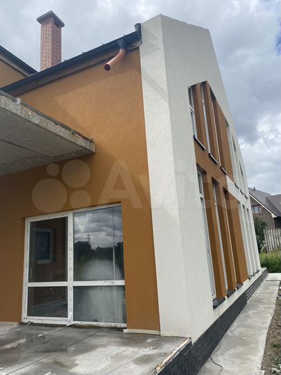 Таунхаус 223 м² на участке 5,3 сот.