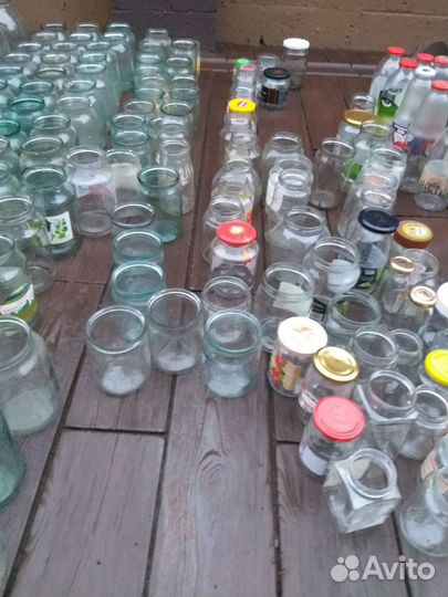 Бутылки и банки стеклянные