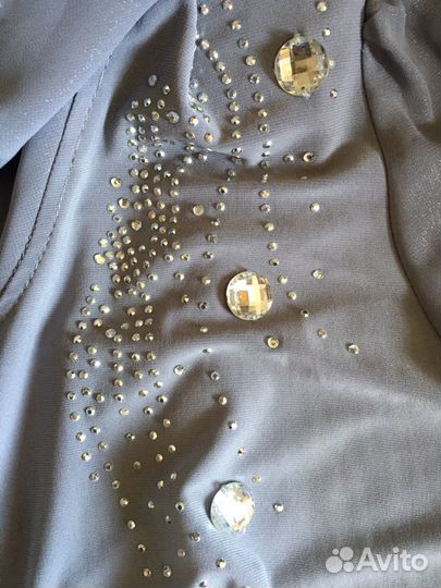 Блузка со стразами