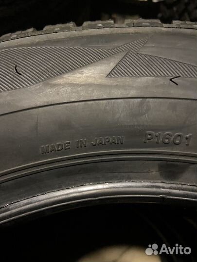 Bridgestone Blizzak Spike-02 195/60 R15 88T