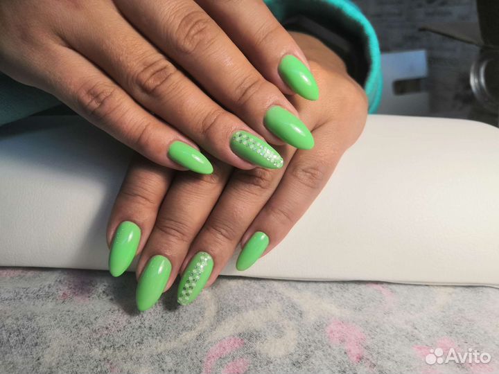 Аппаратный маникюр и покрытие