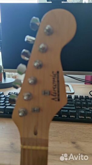 Электро гитара с комбиком