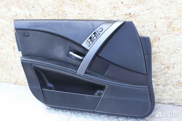 Обшивка двери передней левой BMW 5 серия