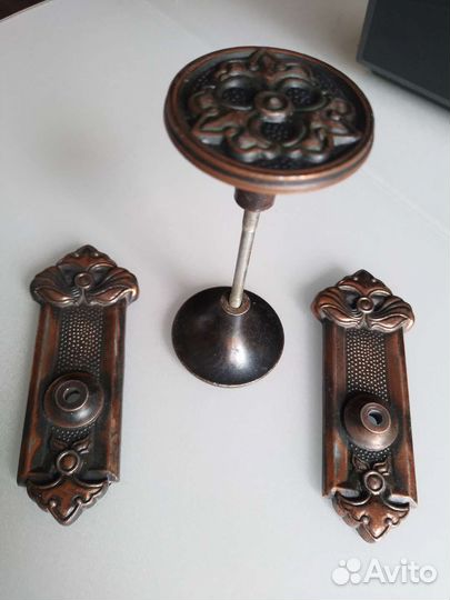 Ручки дверные и для шкафов новые и замок с глазко
