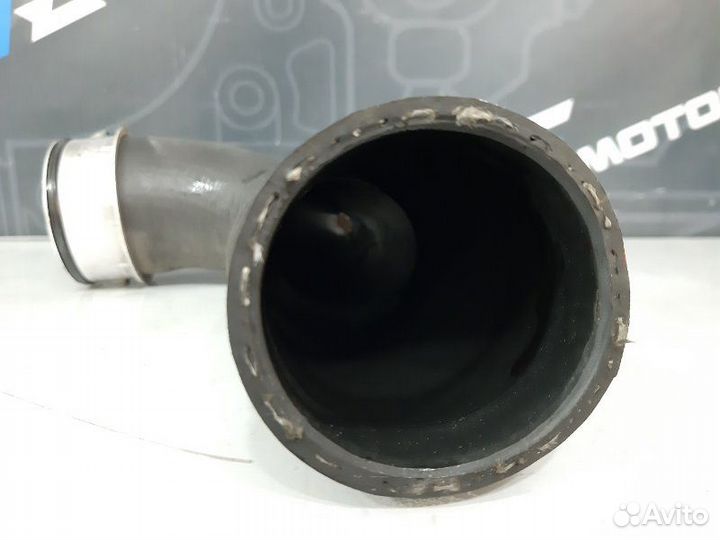 Патрубок интеркулера Volkswagen Passat Variant B6