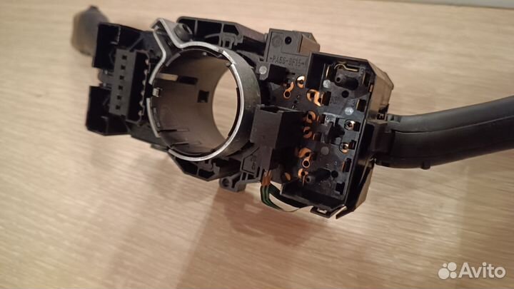 Подрулевой переключатель пассат б5 8l0953513j