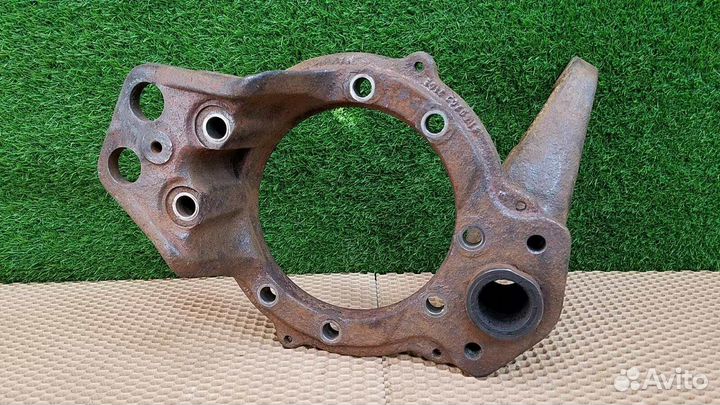 Кронштейн передний Man F90 1986-1994