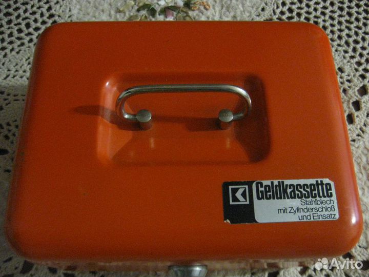 Сейф-касса 2 ключа металл Geldkassette Германия