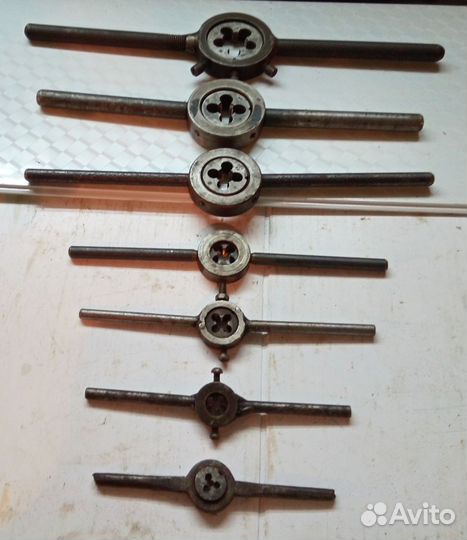 Плашки (лерки) с леркадержателями