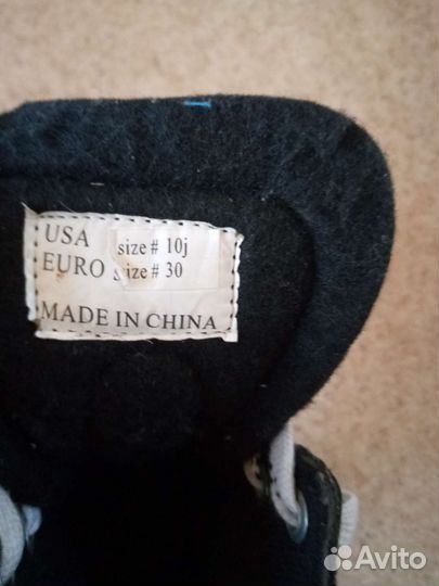 Коньки хоккейные