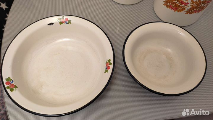 Посуда и столовые приборы