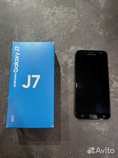 Samsung Galaxy J7 (2017), 3/16 ГБ