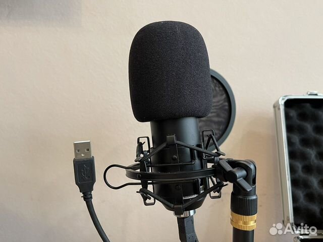 Микрофон студийный для записи стримов Maono объявление продам