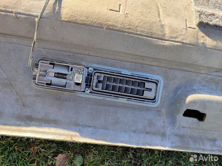 Потолок Mitsubishi Pajero 4