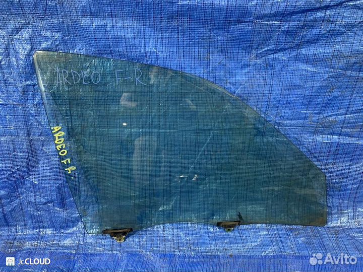 Стекло двери на toyota vista ardeo ZZV50