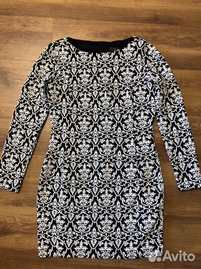 Платье Armani jeans 46-48