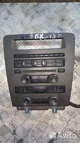 Консоль центральная Ford Mustang