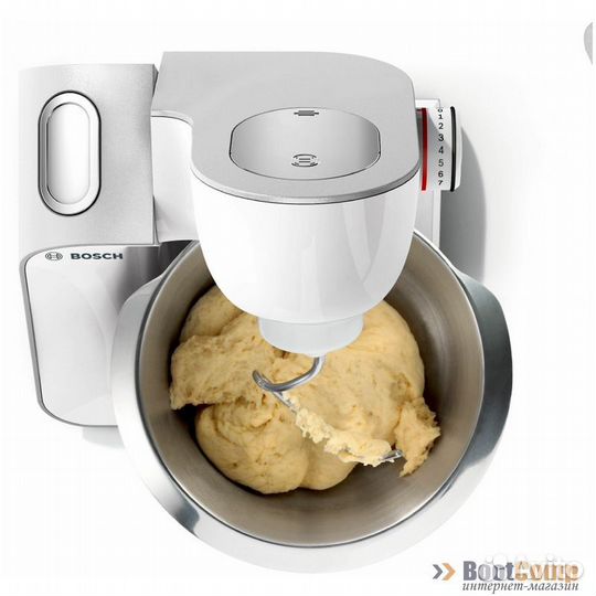 Кухонный комбайн Bosch MUM5824C