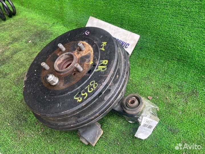 Ступица задняя правая Suzuki Grand Vitara/Escudo