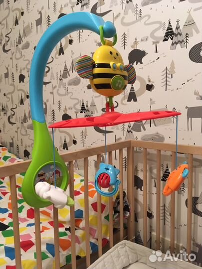 Мобиль для кроватки Winfun