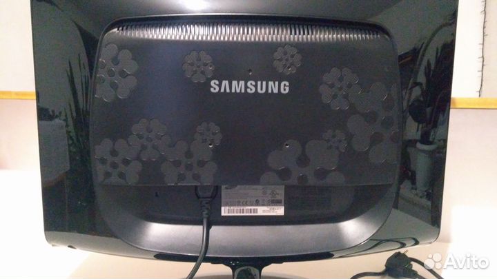 Монитор Samsung 2433 BW 24 