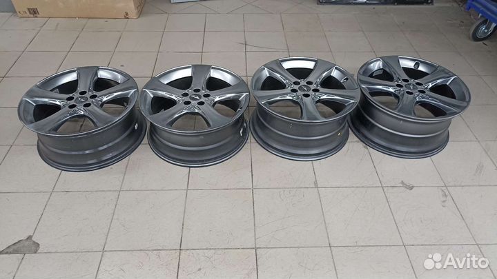 Диски литые R20 Genesis G80