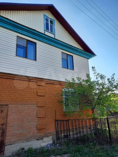 Дом 80 м² на участке 8,4 сот.