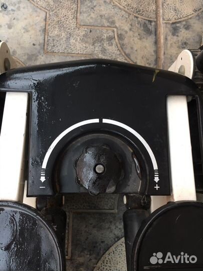 Тренажер для ходьбы