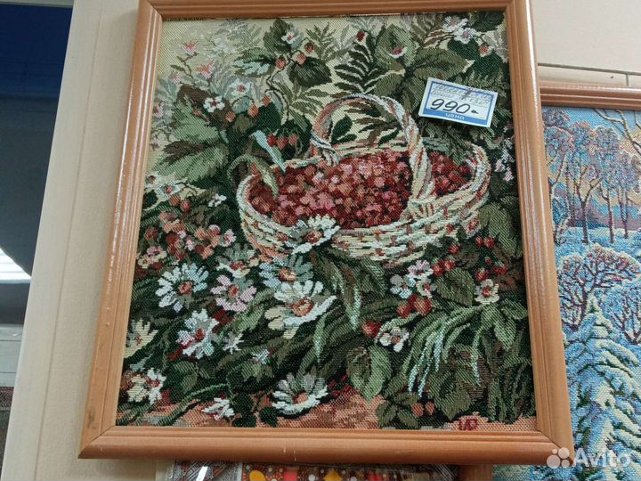 Картина из гобелена в раме