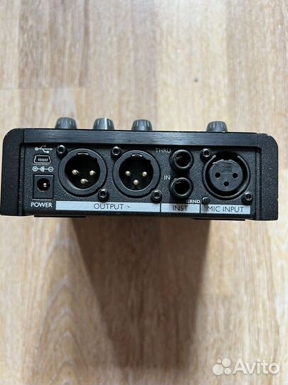 Педаль эффектов TC helicon