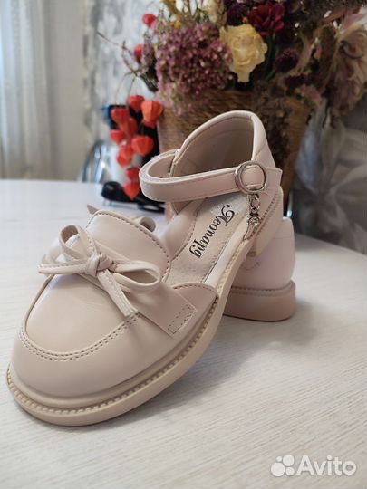 Туфли на девочку
