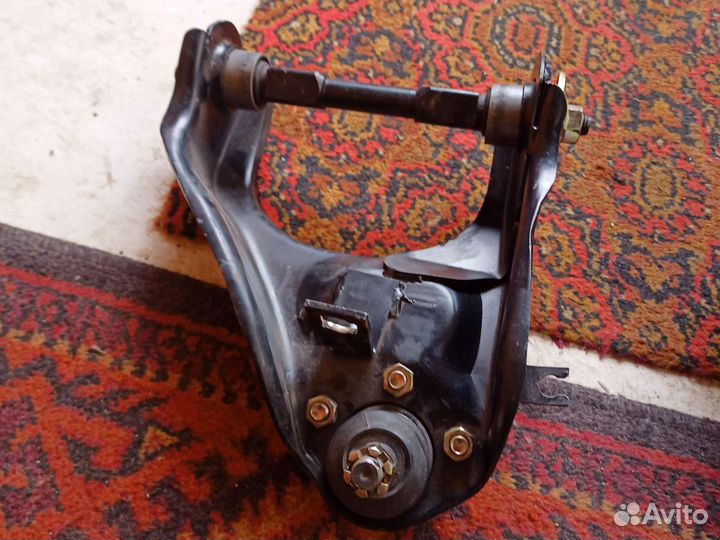 Запчасть на hover h3,h5