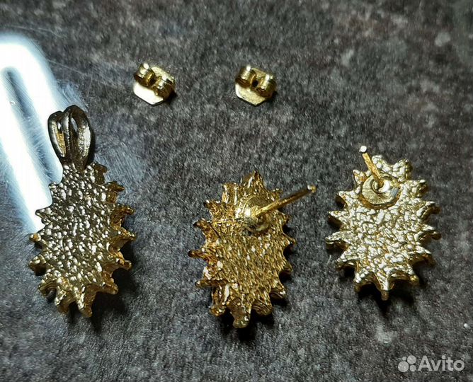 Комплект украшений красный агат с фианитами