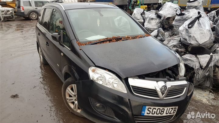 Разбор на запчасти Opel Zafira B 2005-2012