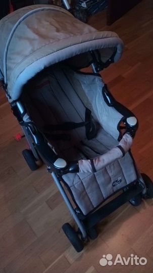 Прогулочная коляска