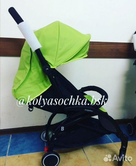 Прогулочная коляска новая