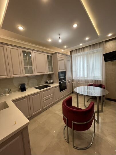 2-к. квартира, 57,4 м², 1/16 эт.